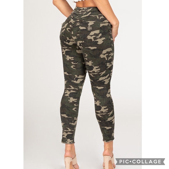 Camo Print Distressed Joggers - Picture 4 of 5